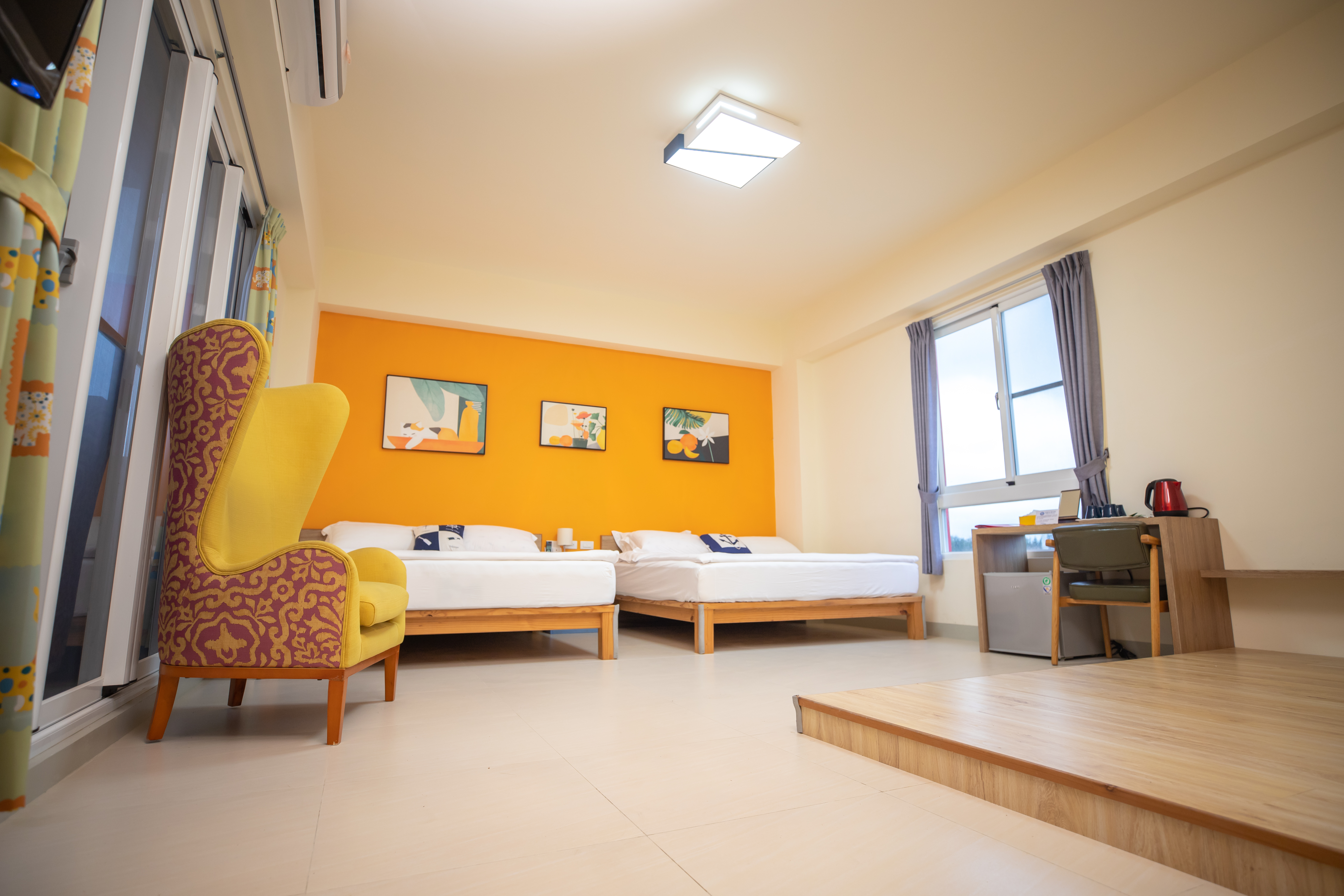 澎湖旅遊-桔子橙四人房